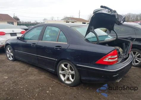 2007 Mercedes-Benz C 230 Sport from USA, damaged, VIN WDBRF52H27F911720